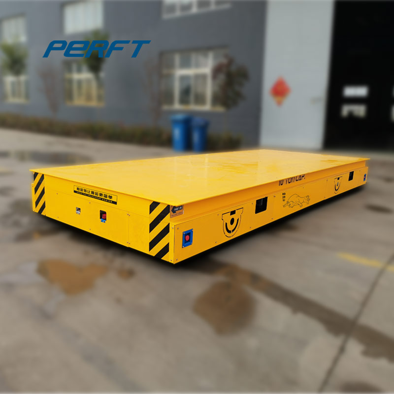 Intelligent handling electric flatbed truck for warehouse